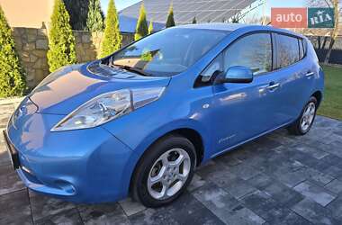 Хэтчбек Nissan Leaf 2011 в Ивано-Франковске