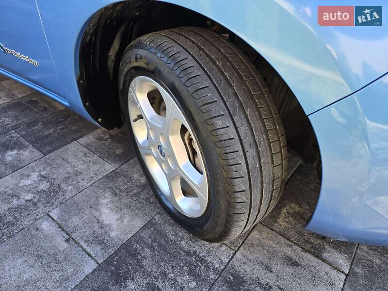 Хэтчбек Nissan Leaf 2011 в Ивано-Франковске фото 55 Хэтчбек Nissan Leaf 2011 в Ивано-Франковске