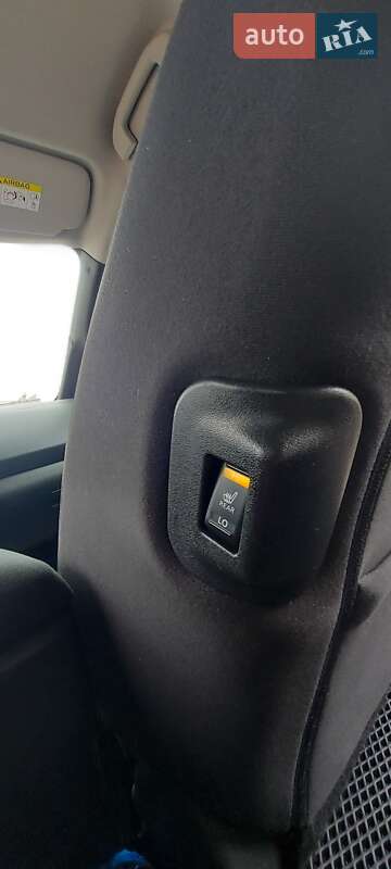 Хэтчбек Nissan Leaf 2015 в Кривом Роге фото 21 Хэтчбек Nissan Leaf 2015 в Кривом Роге