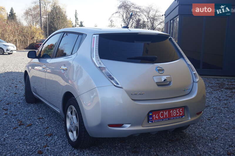 Хэтчбек Nissan Leaf 2013 в Самборе фото 9 Хэтчбек Nissan Leaf 2013 в Самборе