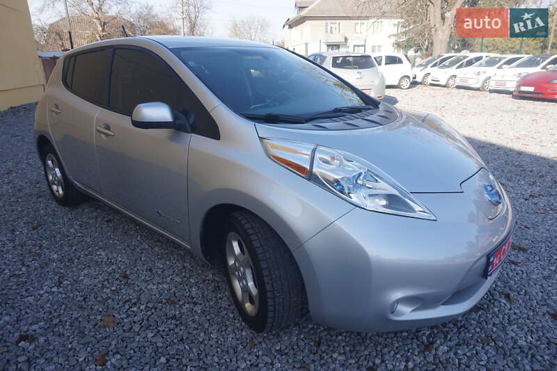 Хэтчбек Nissan Leaf 2013 в Самборе фото 14 Хэтчбек Nissan Leaf 2013 в Самборе
