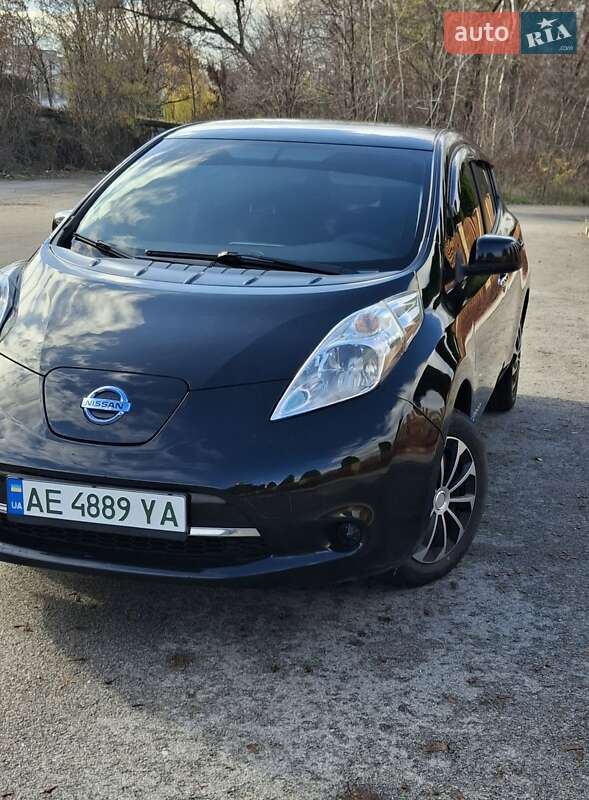 Хэтчбек Nissan Leaf 2016 в Днепре фото 5 Хэтчбек Nissan Leaf 2016 в Днепре
