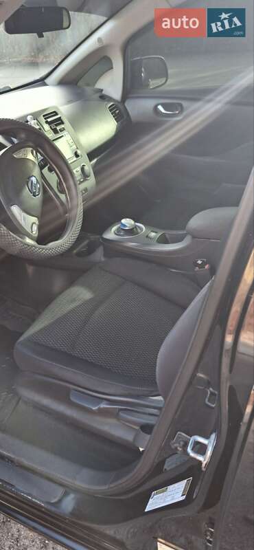 Хэтчбек Nissan Leaf 2016 в Днепре фото 14 Хэтчбек Nissan Leaf 2016 в Днепре