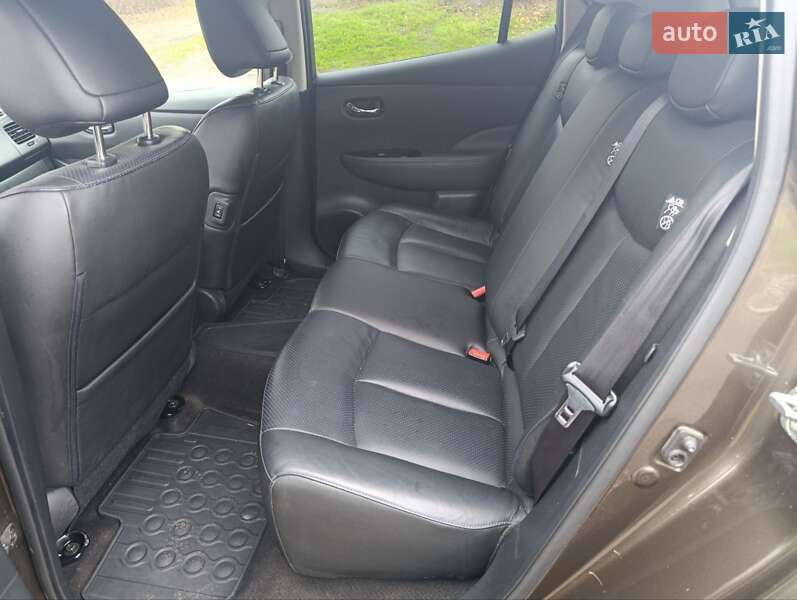 Хэтчбек Nissan Leaf 2016 в Киеве фото 45 Хэтчбек Nissan Leaf 2016 в Киеве