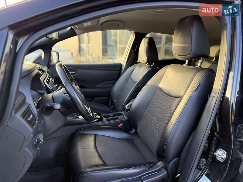 Хэтчбек Nissan Leaf 2018 в Городке фото 8 Хэтчбек Nissan Leaf 2018 в Городке