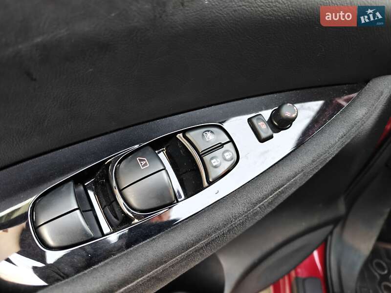 Хэтчбек Nissan Leaf 2017 в Ивано-Франковске фото 23 Хэтчбек Nissan Leaf 2017 в Ивано-Франковске