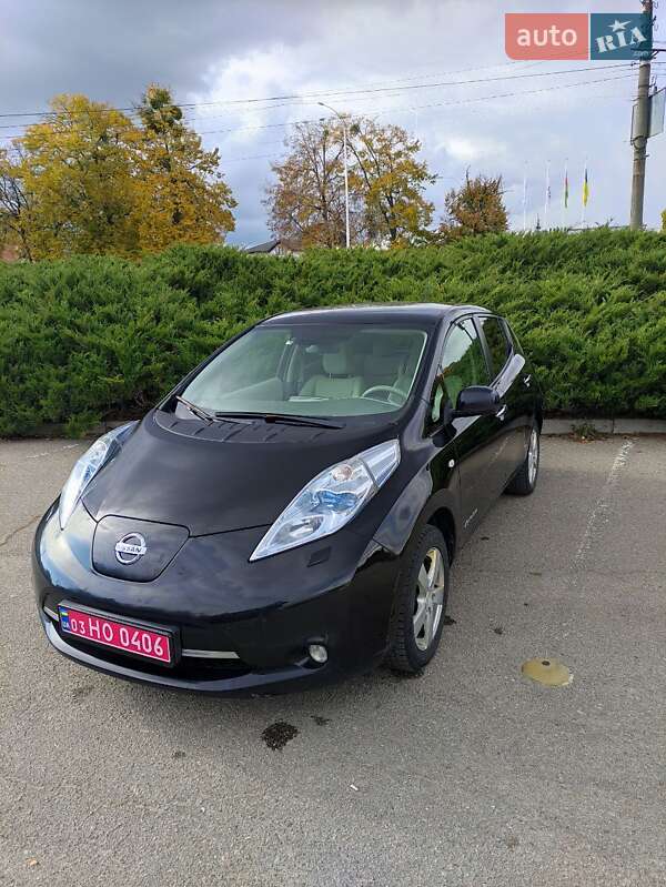 Хэтчбек Nissan Leaf 2012 в Умани фото 2 Хэтчбек Nissan Leaf 2012 в Умани