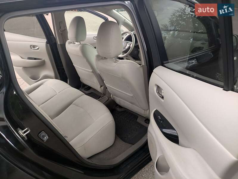 Хэтчбек Nissan Leaf 2012 в Умани фото 14 Хэтчбек Nissan Leaf 2012 в Умани