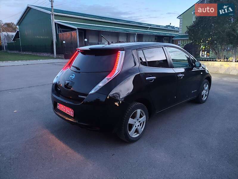 Хэтчбек Nissan Leaf 2012 в Умани фото 29 Хэтчбек Nissan Leaf 2012 в Умани
