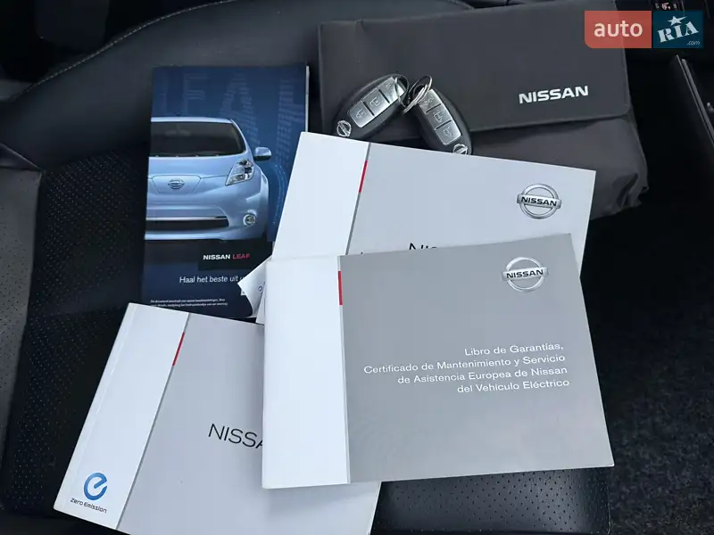 Хэтчбек Nissan Leaf 2015 в Ровно документ