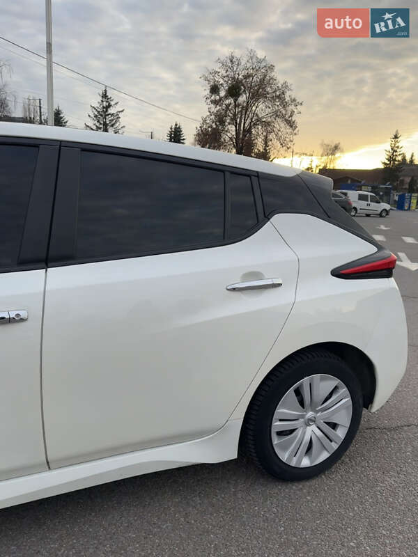 Хэтчбек Nissan Leaf 2018 в Житомире фото 9 Хэтчбек Nissan Leaf 2018 в Житомире