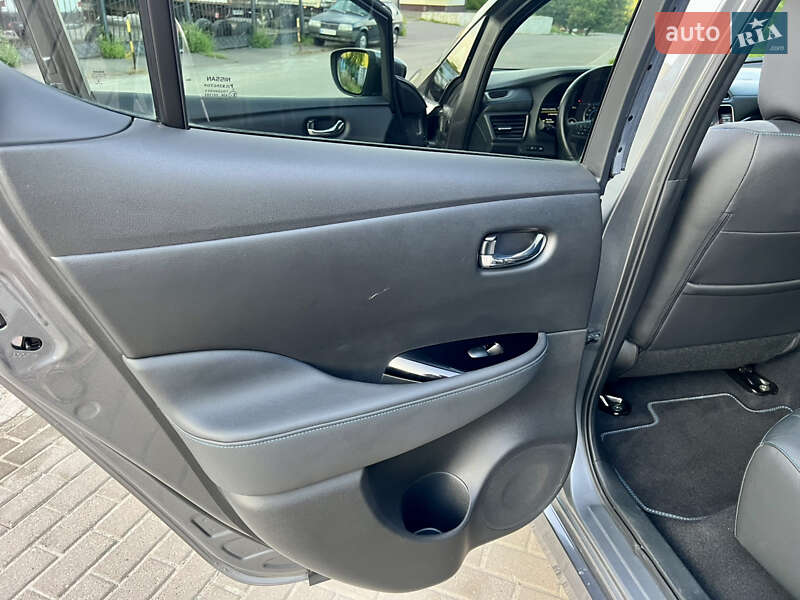 Хэтчбек Nissan Leaf 2022 в Ровно фото 28 Хэтчбек Nissan Leaf 2022 в Ровно