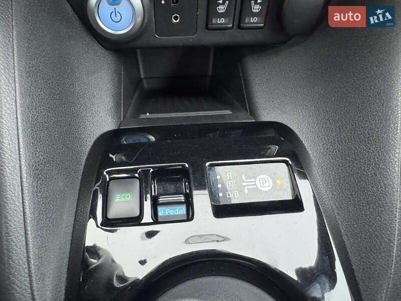 Хэтчбек Nissan Leaf 2018 в Луцке