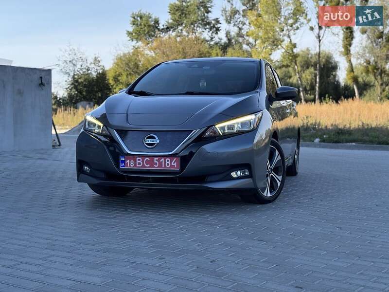 Хэтчбек Nissan Leaf 2018 в Ровно фото 2 Хэтчбек Nissan Leaf 2018 в Ровно