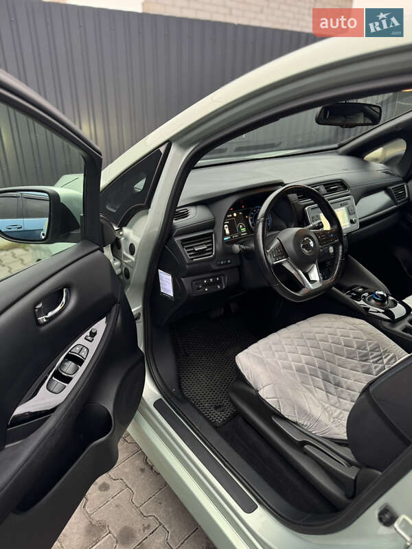 Хэтчбек Nissan Leaf 2018 в Белой Церкви фото 7 Хэтчбек Nissan Leaf 2018 в Белой Церкви