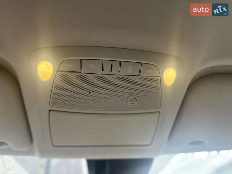 Хэтчбек Nissan Leaf 2018 в Киеве