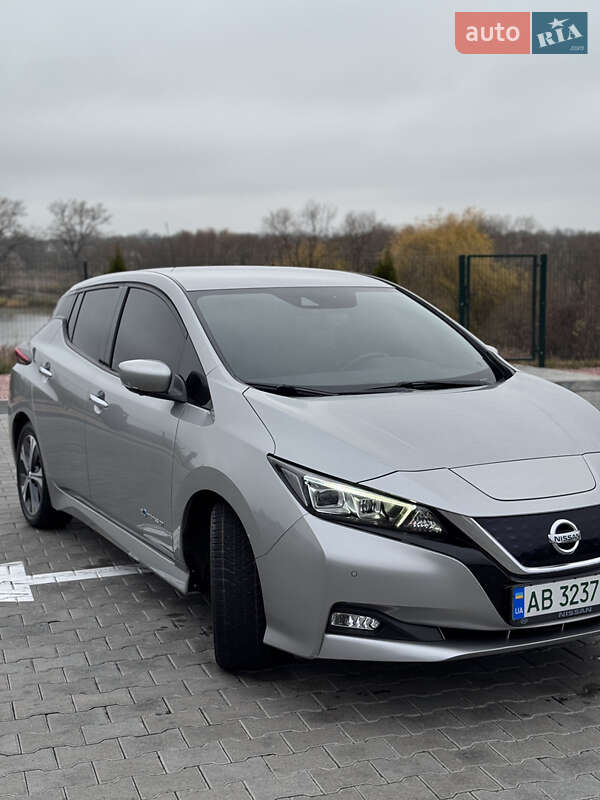 Хетчбек Nissan Leaf 2019 в Вінниці фото 17 Хетчбек Nissan Leaf 2019 в Вінниці