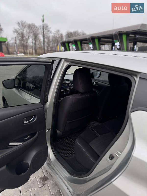 Хетчбек Nissan Leaf 2019 в Вінниці фото 26 Хетчбек Nissan Leaf 2019 в Вінниці