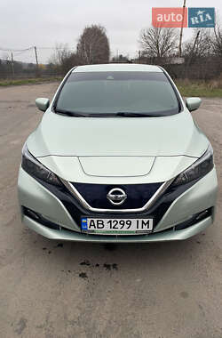 Хэтчбек Nissan Leaf 2018 в Немирове