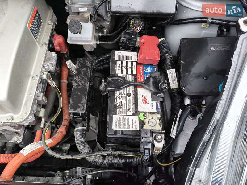 Хэтчбек Nissan Leaf 2014 в Житомире фото 34 Хэтчбек Nissan Leaf 2014 в Житомире