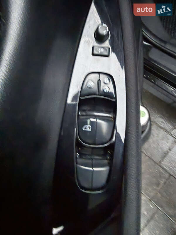 Хэтчбек Nissan Leaf 2018 в Ивано-Франковске