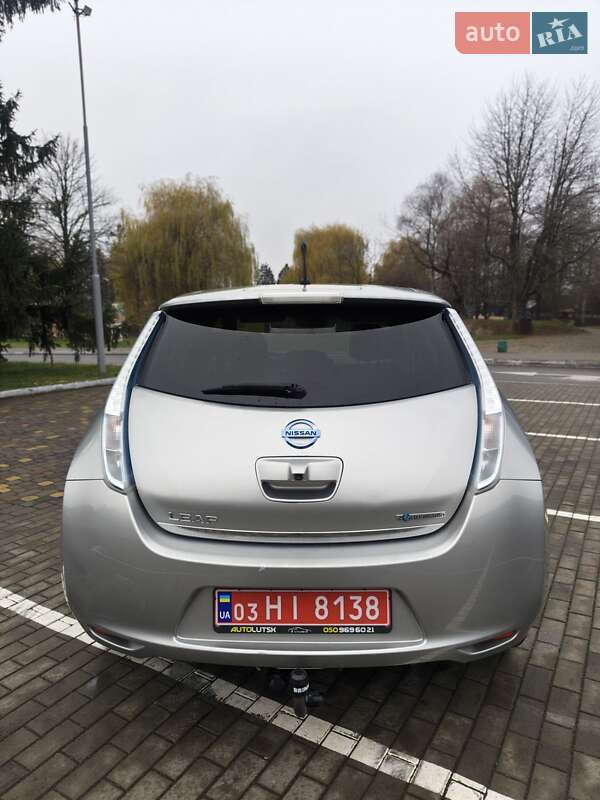 Хэтчбек Nissan Leaf 2013 в Луцке