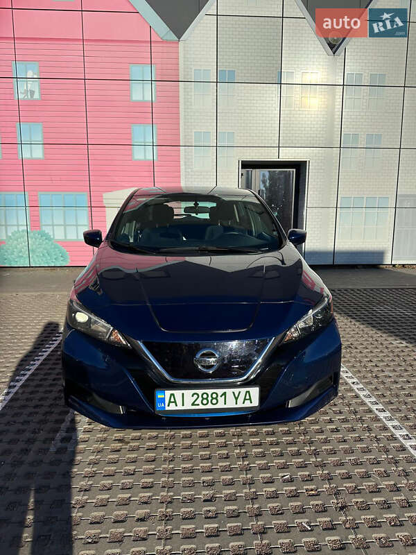 Хетчбек Nissan Leaf 2018 в Києві