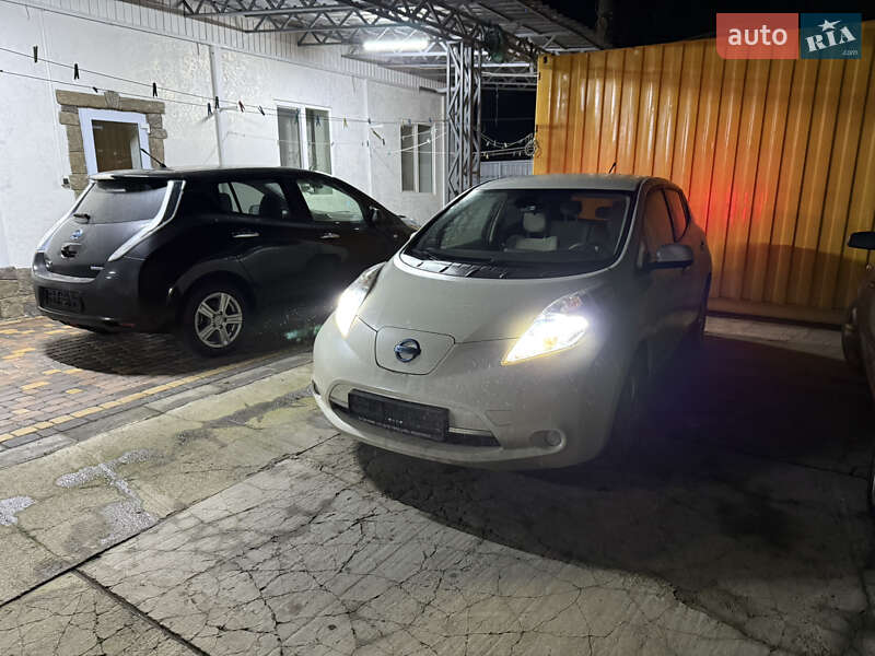 Nissan Leaf 2011 Nissan Leaf 2011