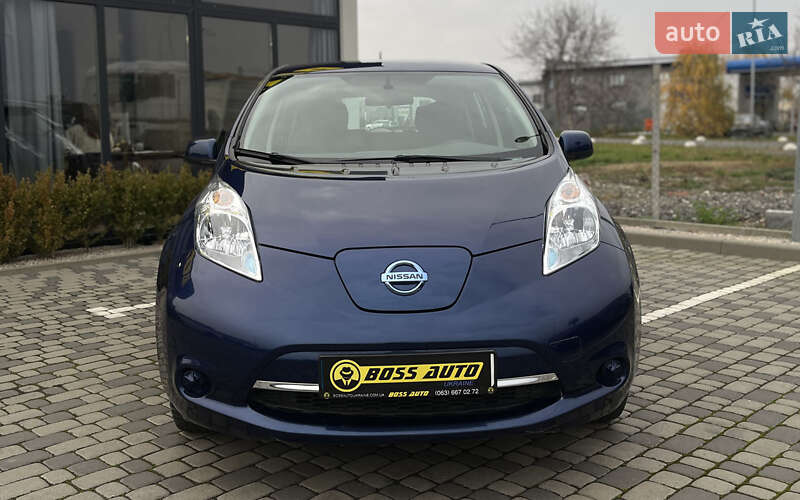 Хэтчбек Nissan Leaf 2016 в Мукачево