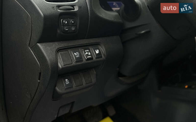 Хэтчбек Nissan Leaf 2016 в Мукачево