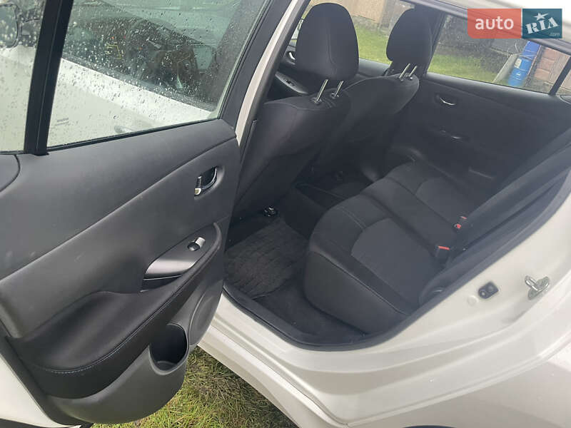 Хэтчбек Nissan Leaf 2019 в Чабеле фото 10 Хэтчбек Nissan Leaf 2019 в Чабеле