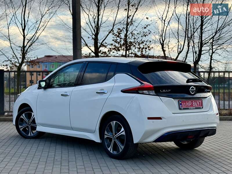 Хэтчбек Nissan Leaf 2021 в Бердичеве