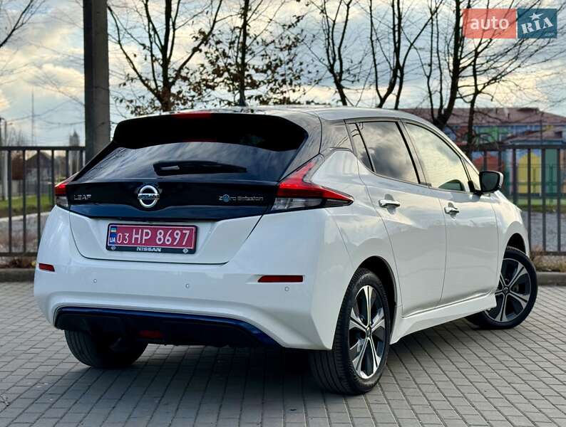 Хэтчбек Nissan Leaf 2021 в Бердичеве