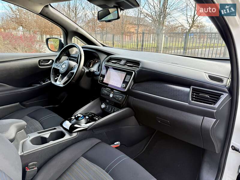 Хэтчбек Nissan Leaf 2021 в Бердичеве