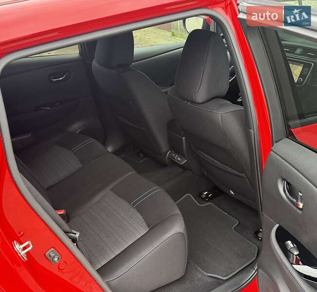 Хэтчбек Nissan Leaf 2020 в Днепре фото 12 Хэтчбек Nissan Leaf 2020 в Днепре