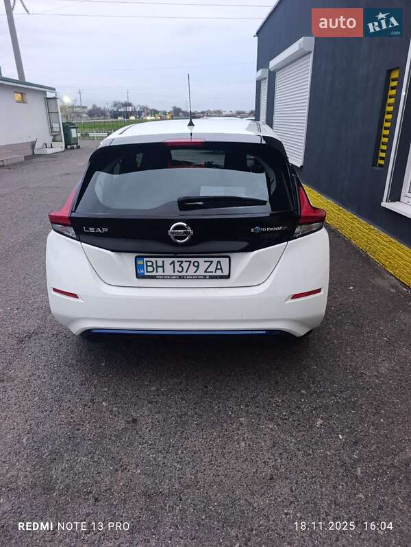 Хэтчбек Nissan Leaf 2019 в Одессе фото Хэтчбек Nissan Leaf 2019 в Одессе