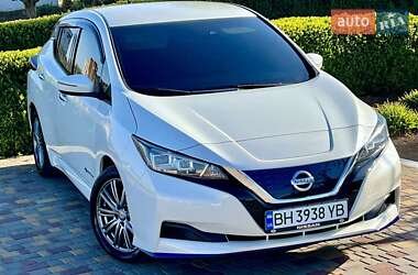 Хетчбек Nissan Leaf 2018 в Білгороді-Дністровському