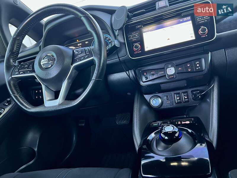 Хэтчбек Nissan Leaf 2018 в Белгороде-Днестровском фото 18 Хэтчбек Nissan Leaf 2018 в Белгороде-Днестровском