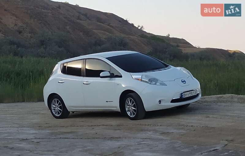 Nissan Leaf 2014