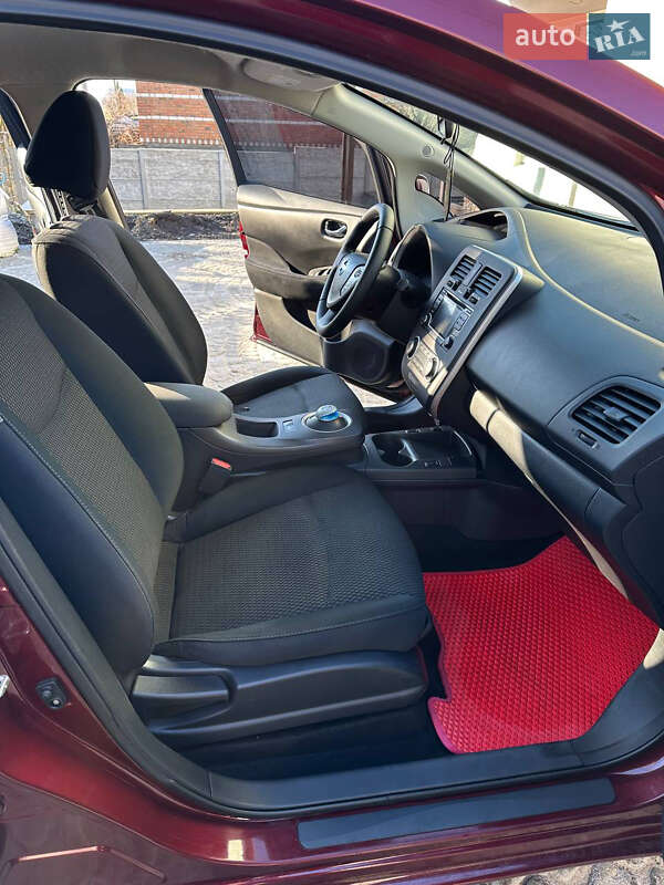 Хетчбек Nissan Leaf 2017 в Хмельницькому фото 43 Хетчбек Nissan Leaf 2017 в Хмельницькому