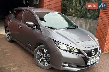 Хэтчбек Nissan Leaf 2019 в Черновцах