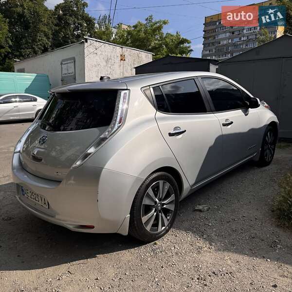 Хэтчбек Nissan Leaf 2017 в Днепре фото 2 Хэтчбек Nissan Leaf 2017 в Днепре
