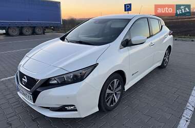 Хетчбек Nissan Leaf 2018 в Горохові