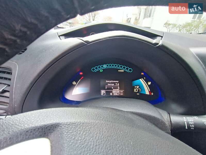 Хэтчбек Nissan Leaf 2015 в Запорожье фото 5 Хэтчбек Nissan Leaf 2015 в Запорожье