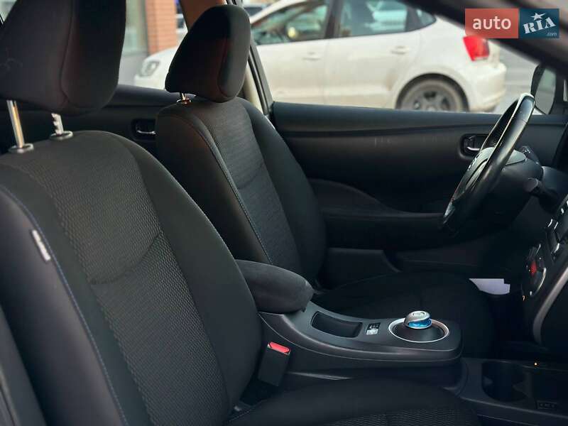Хэтчбек Nissan Leaf 2013 в Киеве фото 10 Хэтчбек Nissan Leaf 2013 в Киеве