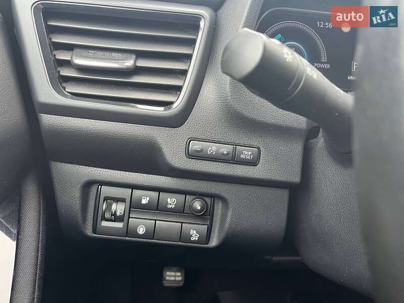 Хэтчбек Nissan Leaf 2019 в Виннице