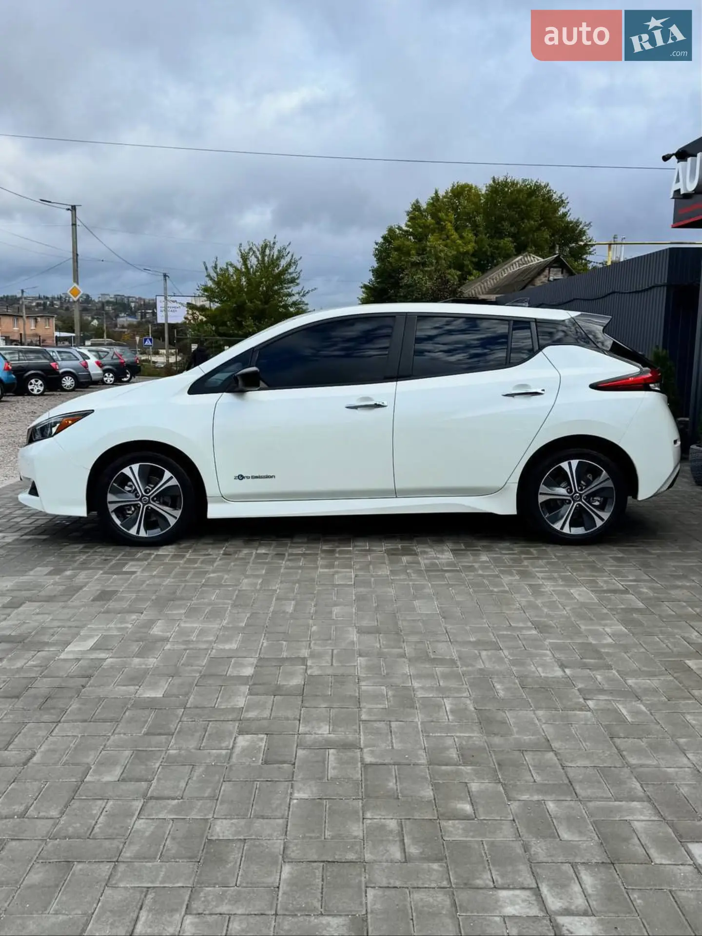 2019 Nissan Leaf - мініатюра 2