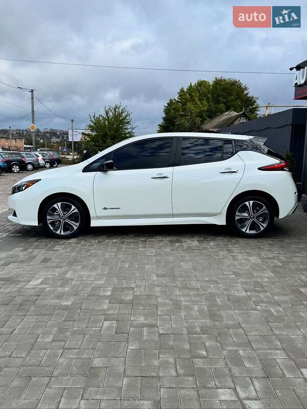 Хетчбек Nissan Leaf 2019 в Кропивницькому фото 2 Хетчбек Nissan Leaf 2019 в Кропивницькому