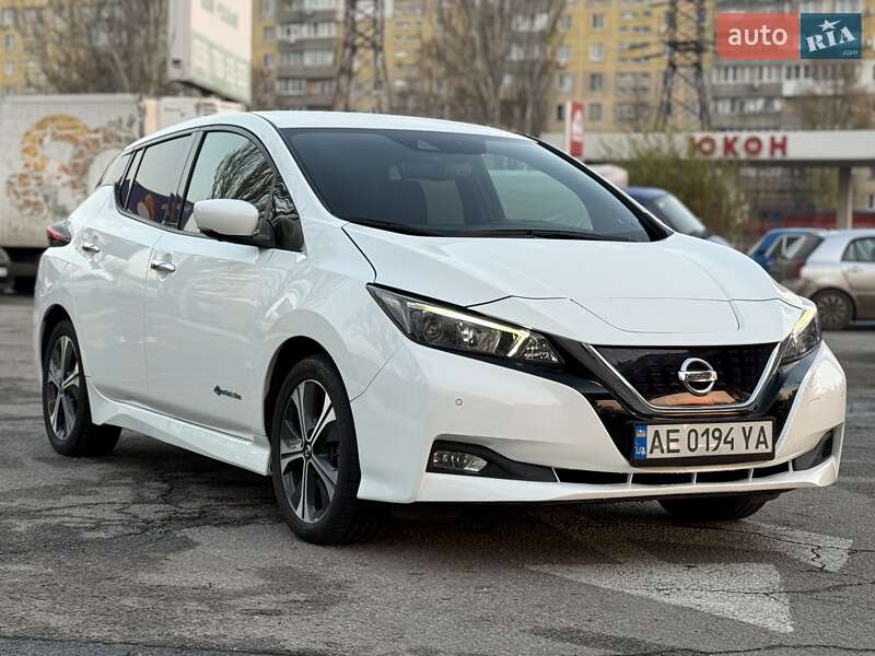 Хэтчбек Nissan Leaf 2019 в Днепре фото 4 Хэтчбек Nissan Leaf 2019 в Днепре