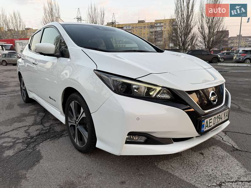 Хэтчбек Nissan Leaf 2019 в Днепре фото 8 Хэтчбек Nissan Leaf 2019 в Днепре